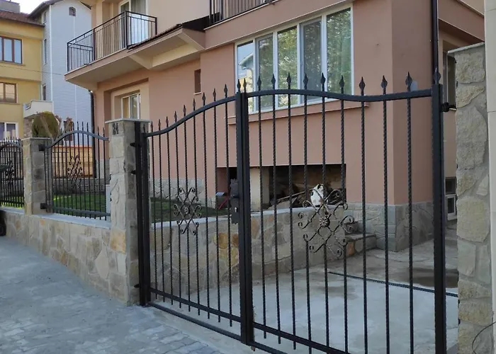 снежа/ Snezha *